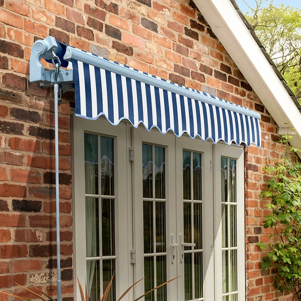 3.5m Standard Manual Awning, Blue And White Stripe 4 3.5m Standard Manual Awning, Blue And White Stripe - Image 4