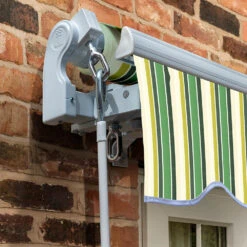 3.0m Standard Manual Awning, Green Stripe Acrylic -Primrose Awnings Standard swatch 2 0efa9cb5 0f14 4bc4 b985 20b9daee5bcc