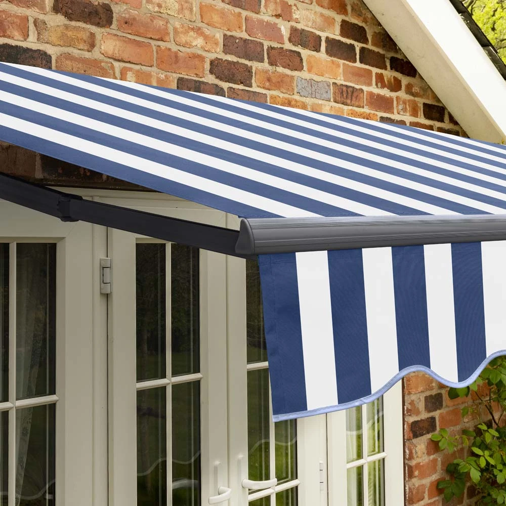 2.5m Standard Manual Blue And White Awning (Charcoal Cassette) 6 2.5m Standard Manual Blue And White Awning (Charcoal Cassette) - Image 6